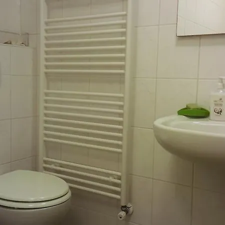Centre Apartment *