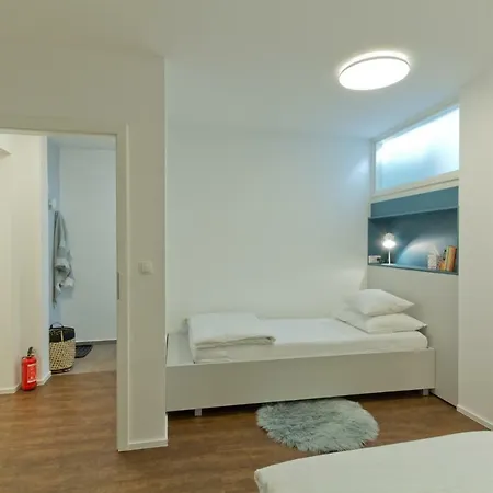 Centre Apartment *